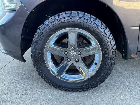 Used 2014 RAM 1500 Express image 11