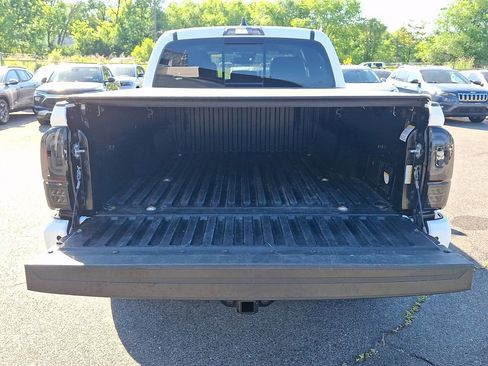 Used 2021 Toyota Tacoma TRD Pro AWD/4WD image 30