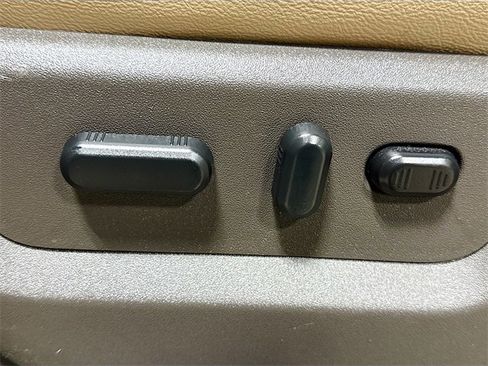 Used 2016 Ford F350 Lariat w/ Lariat Ultimate Package image 20