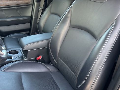 Used 2018 Subaru Outback 2.5i Limited image 8