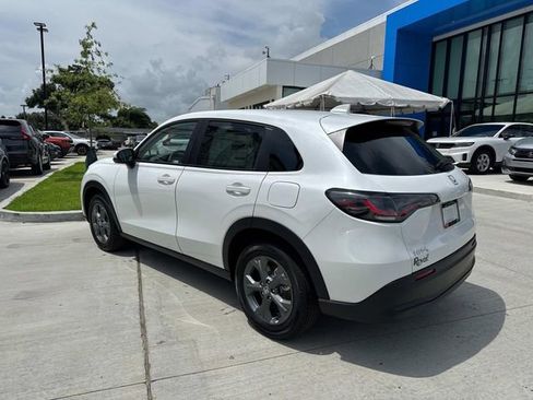 New 2026 Honda HR-V LX image 2