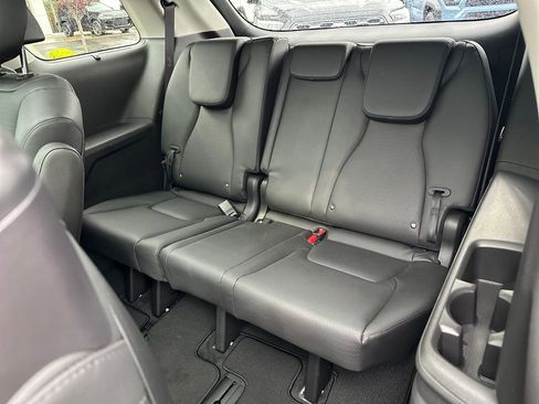 Used 2025 Kia Carnival SX Prestige FWD image 14