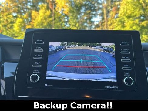 Used 2024 Toyota Camry LE image 3