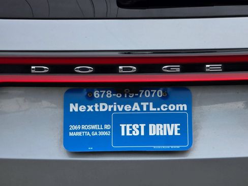Used 2018 Dodge Durango SRT w/ Technology Group AWD/4WD image 36