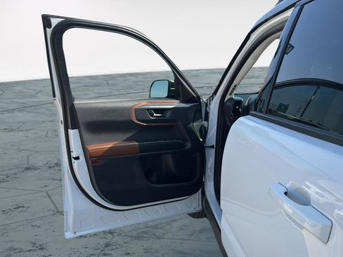 Used 2022 Ford Bronco Sport Outer Banks w/ Tech Package image 27