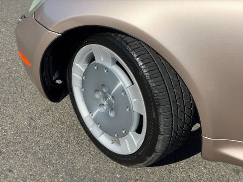 Used 2002 Lexus SC 430 Convertible RWD image 13
