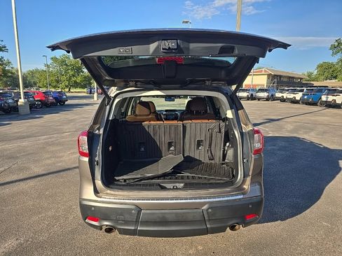 Used 2021 Subaru Ascent Touring w/ Popular Package #2A AWD/4WD image 8
