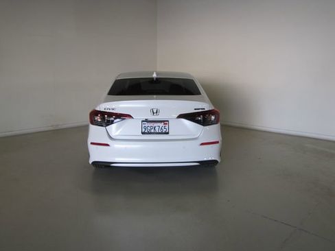 Certified 2023 Honda Civic Touring image 25