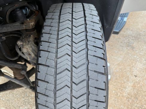 Certified 2022 GMC Sierra 3500 Denali w/ Denali Ultimate Package image 35