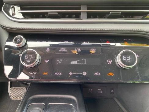 Used 2025 INFINITI QX60 Luxe AWD/4WD image 28
