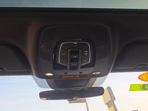 Used 2021 Audi Q8 Premium Plus w/ Premium Plus Package image 18