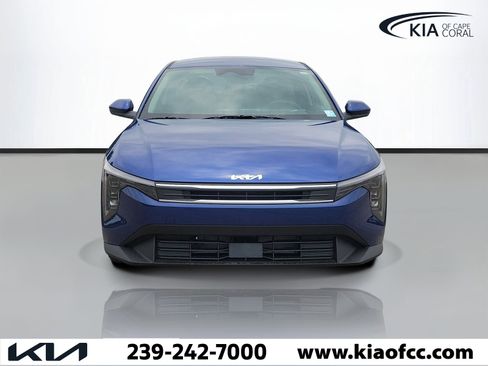 New 2026 Kia K4 FWD image 2
