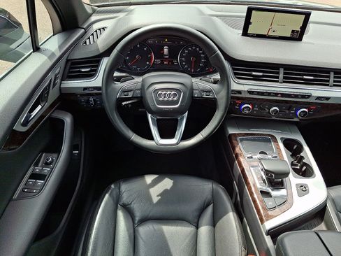 Used 2018 Audi Q7 2.0T Premium AWD/4WD image 12