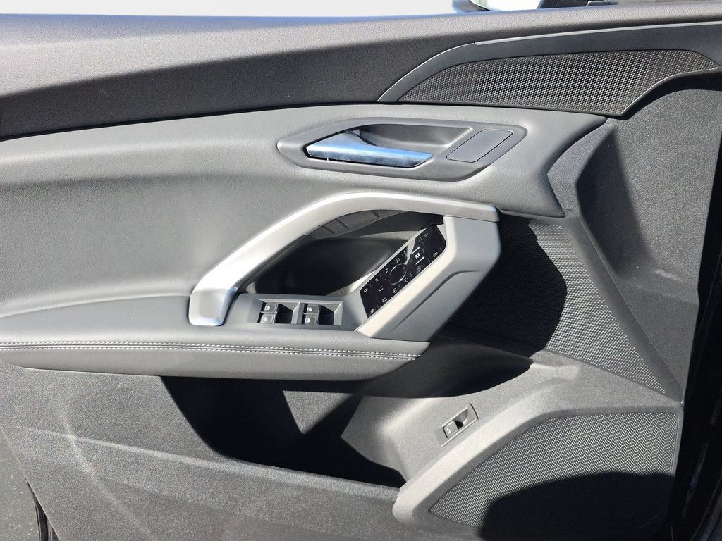 New 2026 Audi Q5 2.0T AWD/4WD image 18