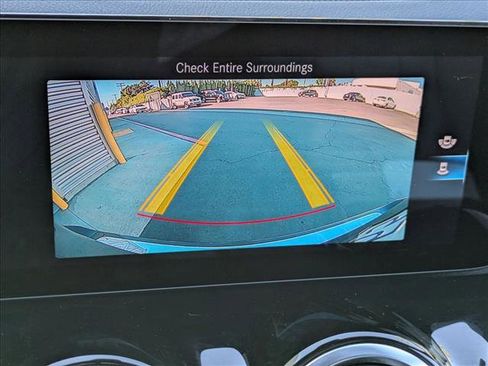 Certified 2022 Mercedes-Benz GLB 250 image 16