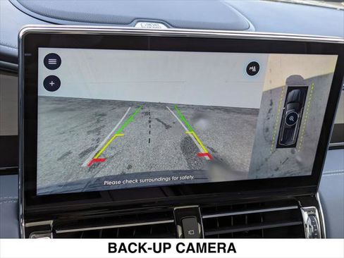 Used 2023 Lincoln Navigator Black Label image 21