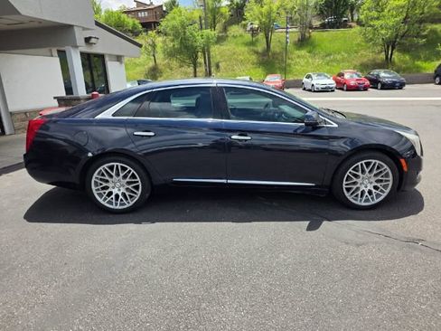 Used 2017 Cadillac XTS Luxury w/ Driver Awareness Package FWD image 6