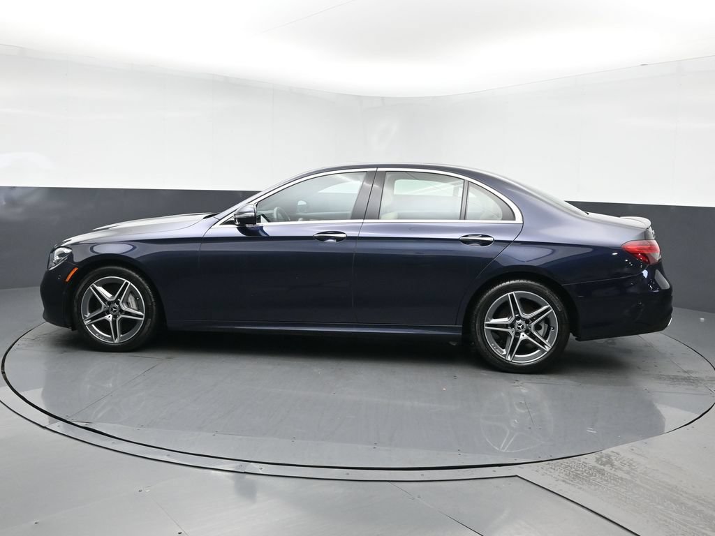 Used 2023 Mercedes-Benz E 350 4MATIC Sedan w/ Premium Package image 4