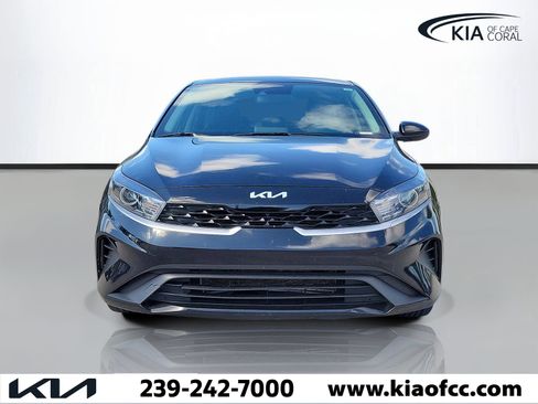 Used 2024 Kia Forte LXS FWD image 2