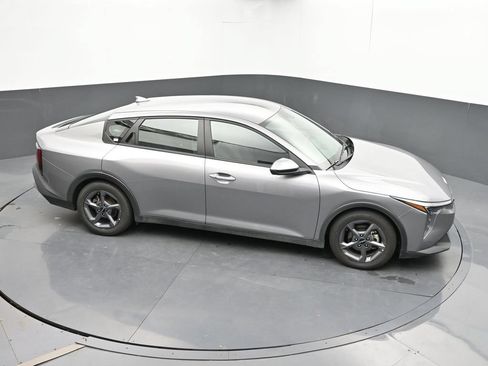 Used 2025 Kia K4 FWD image 27