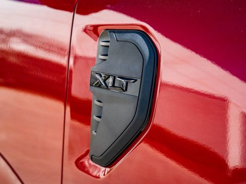 Used 2025 Ford Ranger XLT image 15