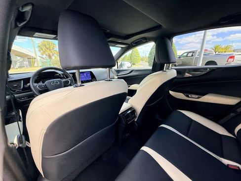 Used 2022 Lexus NX 350 AWD image 19