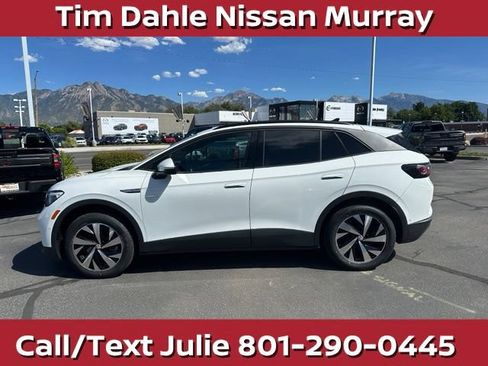 Used 2023 Volkswagen ID.4 Pro AWD/4WD image 7