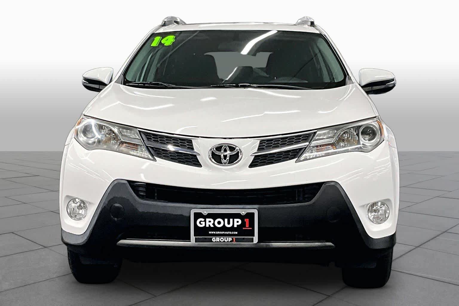 Used 2014 Toyota RAV4 XLE FWD image 3