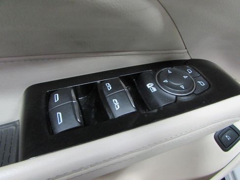 Used 2020 Cadillac CT4 Premium Luxury AWD/4WD image 20
