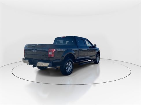 Used 2020 Ford F150 XLT image 8