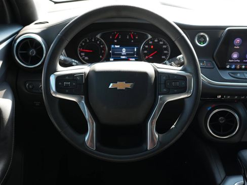 Used 2022 Chevrolet Blazer LT image 19