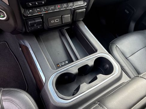 Used 2020 GMC Sierra 1500 SLT w/ SLT Premium Plus Package image 24