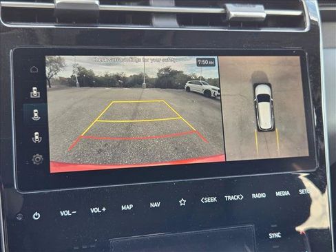 Used 2023 Hyundai Tucson Limited FWD image 20