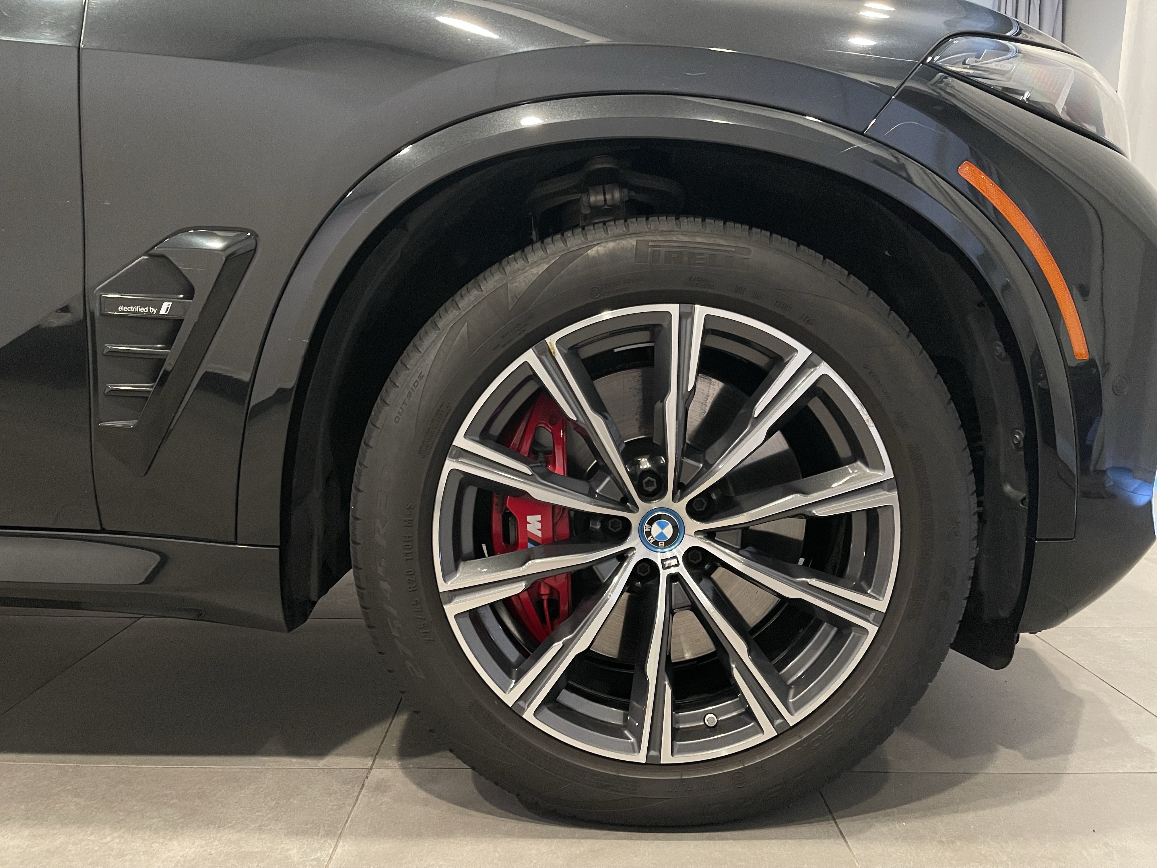 Certified 2024 BMW X5 xDrive50e w/ M Sport Package AWD/4WD image 10
