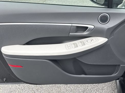 New 2026 Hyundai Sonata SE FWD image 10