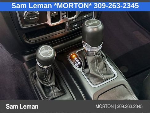 Used 2021 Jeep Wrangler Unlimited Sahara w/ Cold Weather Group image 17