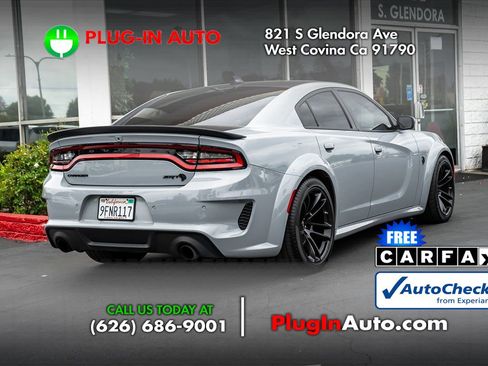Used 2022 Dodge Charger SRT Hellcat RWD image 4