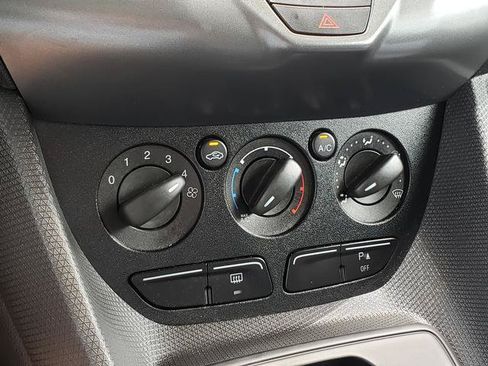 Used 2018 Ford Transit Connect XL FWD image 22