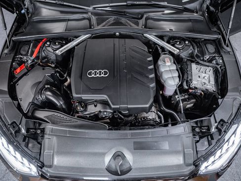 Used 2021 Audi A4 2.0T allroad Prestige AWD/4WD image 25