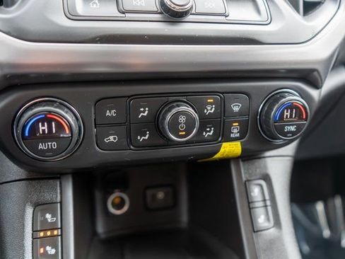 Used 2019 GMC Acadia SLE w/ Driver Alert Package I image 27