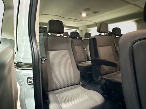Used 2024 Ford Transit 350 XLT RWD image 26
