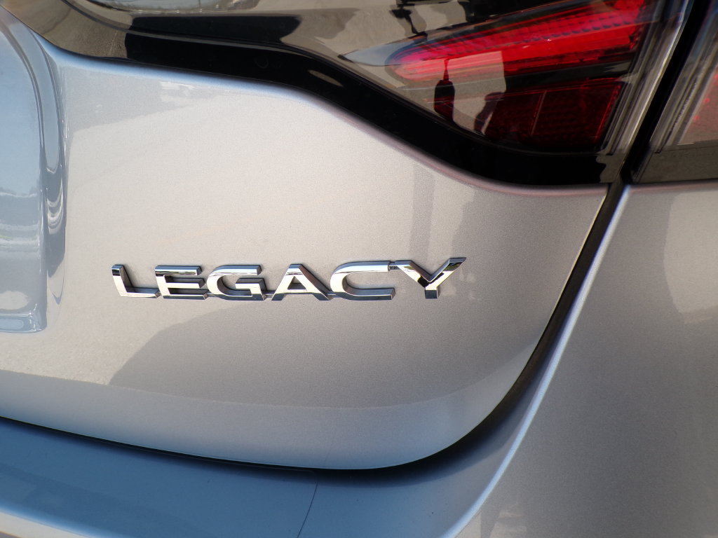 Used 2025 Subaru Legacy Limited AWD/4WD image 17