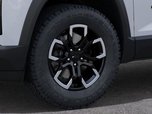 New 2026 Chevrolet Equinox ACTIV image 33