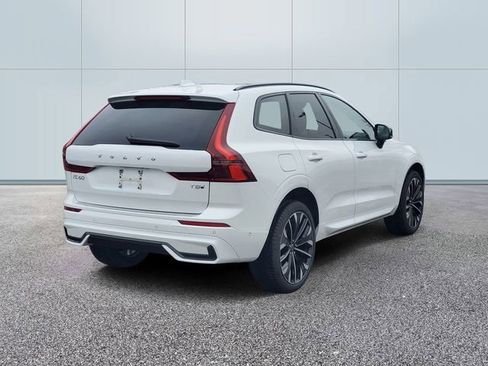 New 2026 Volvo XC60 T8 Ultra w/ Climate Package AWD/4WD image 4