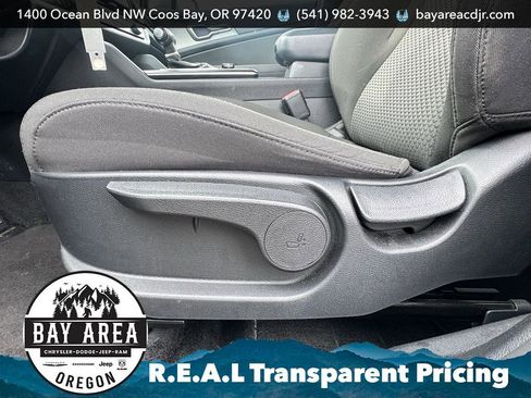 Used 2024 Kia Sportage LX image 14