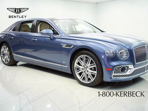 Certified 2022 Bentley Flying Spur Plug-In Hybrid AWD/4WD image 18