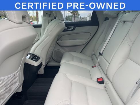 Used 2023 Volvo XC60 B5 Ultimate w/ Climate Package AWD/4WD image 5