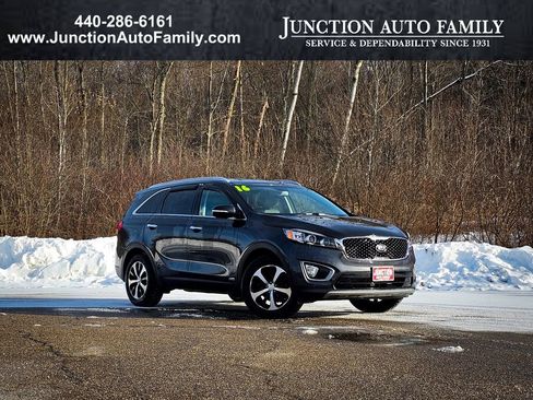 Used 2016 Kia Sorento EX image 1