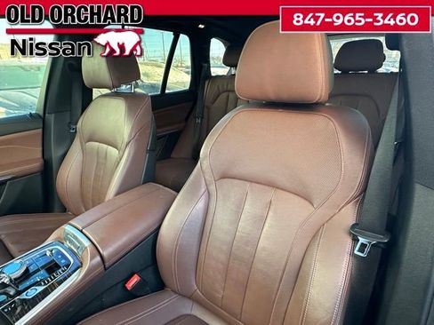 Used 2021 BMW X5 xDrive40i w/ M Sport Package image 10