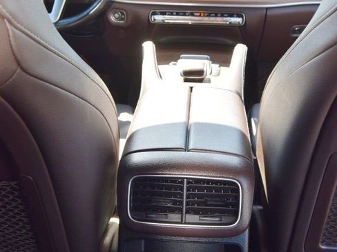 Used 2021 Mercedes-Benz GLE 350 4MATIC image 28